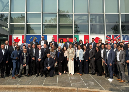 G7 Delegates posing for a photo outside of venture LAB